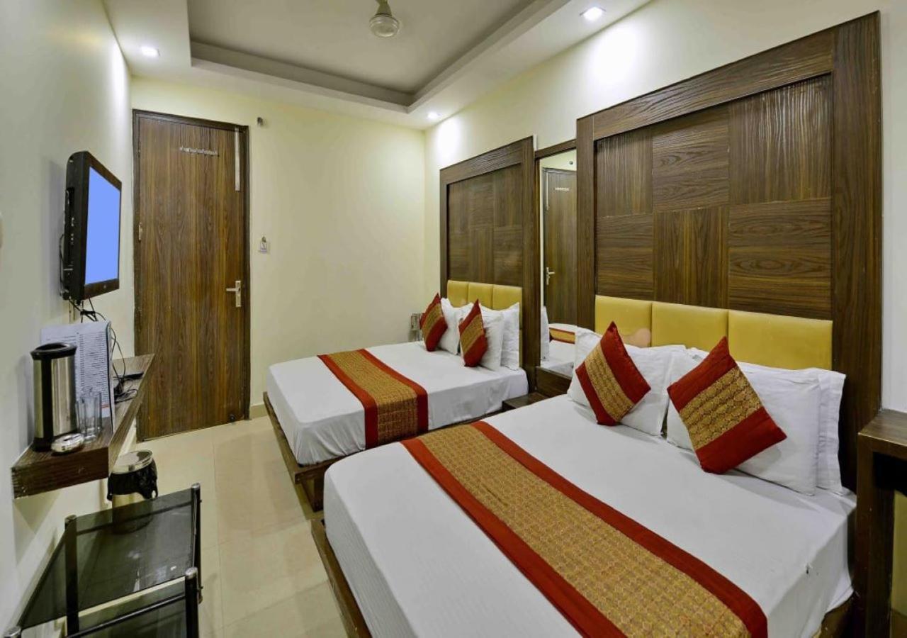 Hotel International Neelam Near New Delhi Railway Station نيودلهي المظهر الخارجي الصورة