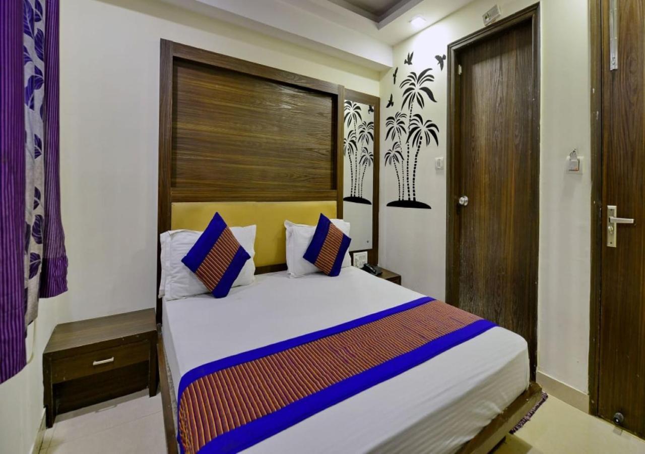 Hotel International Neelam Near New Delhi Railway Station نيودلهي المظهر الخارجي الصورة