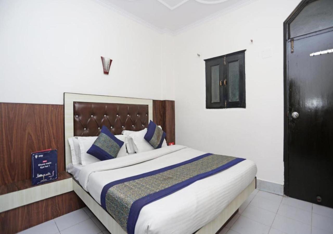 Hotel International Neelam Near New Delhi Railway Station نيودلهي المظهر الخارجي الصورة